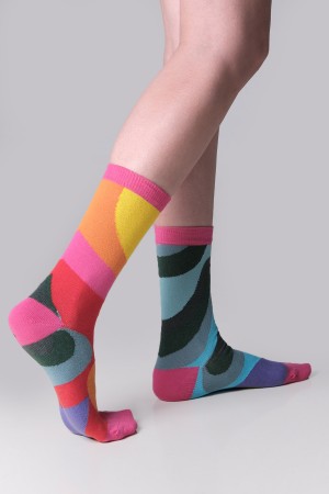 Renklerin Dansı Desenli Kadın Çorap